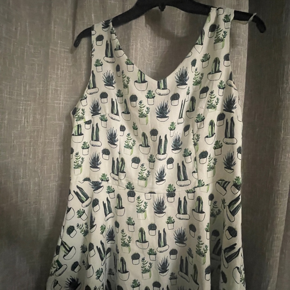 Stylish Green and Blue Patterned Dress